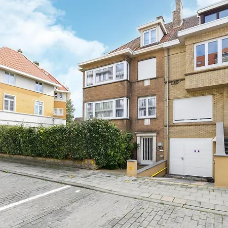 Elisa Delta * ניופורט